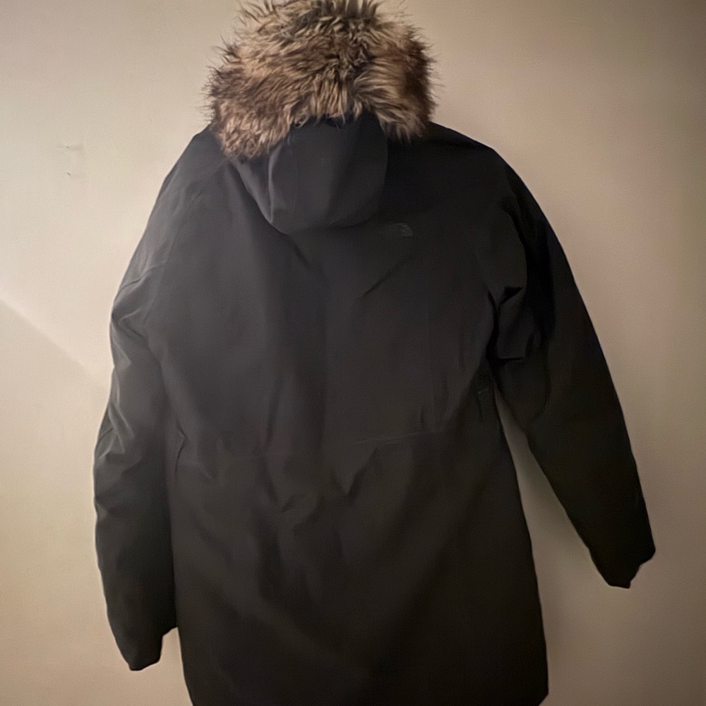 The North Face Black Women's Jacket - Picture 10 of 10